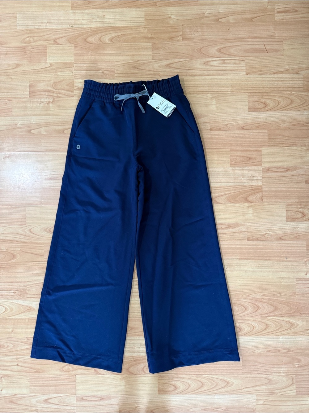 FIGS Allison Ultra Wide Leg Scrub Pant